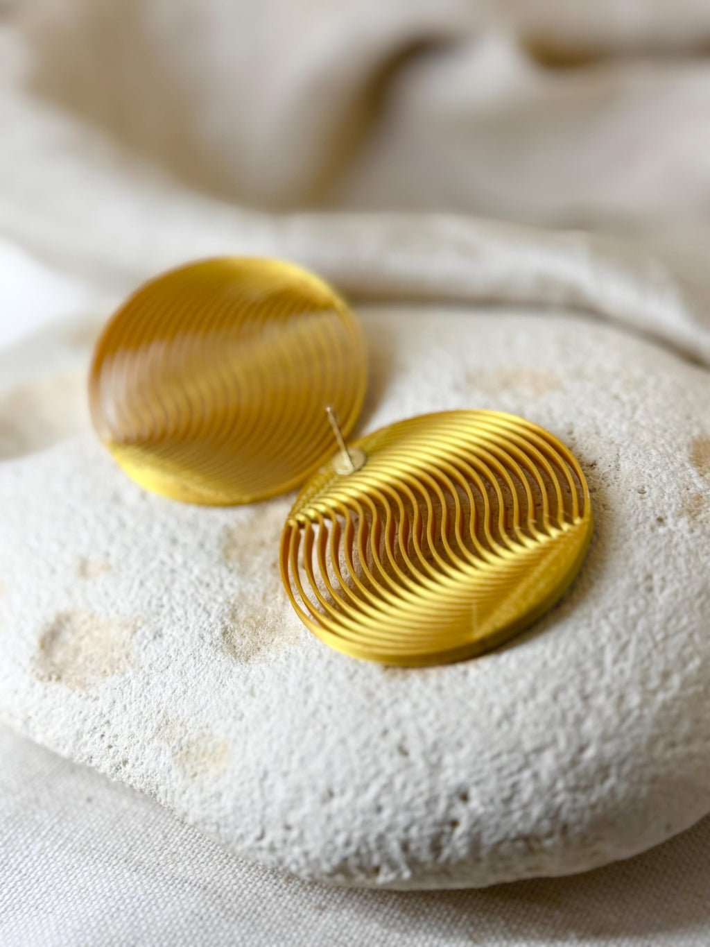  - sustainable bioplastic jewelry - Miette