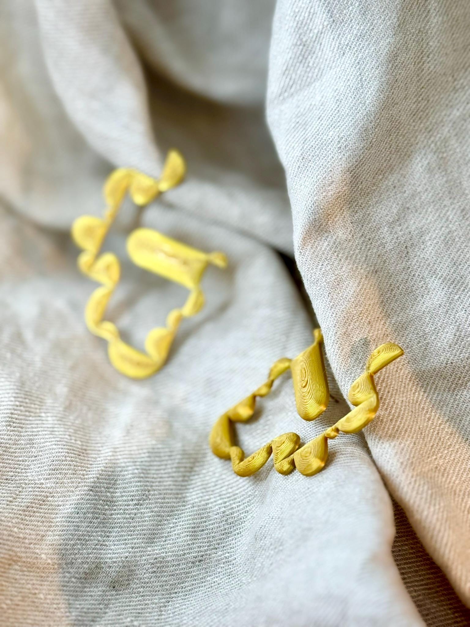  - sustainable bioplastic jewelry - Miette