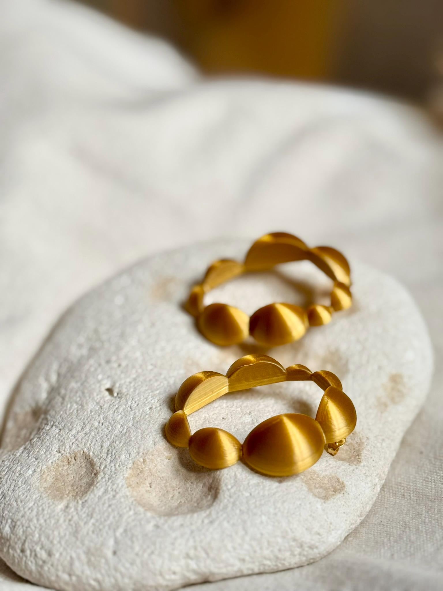 - sustainable bioplastic jewelry - Miette