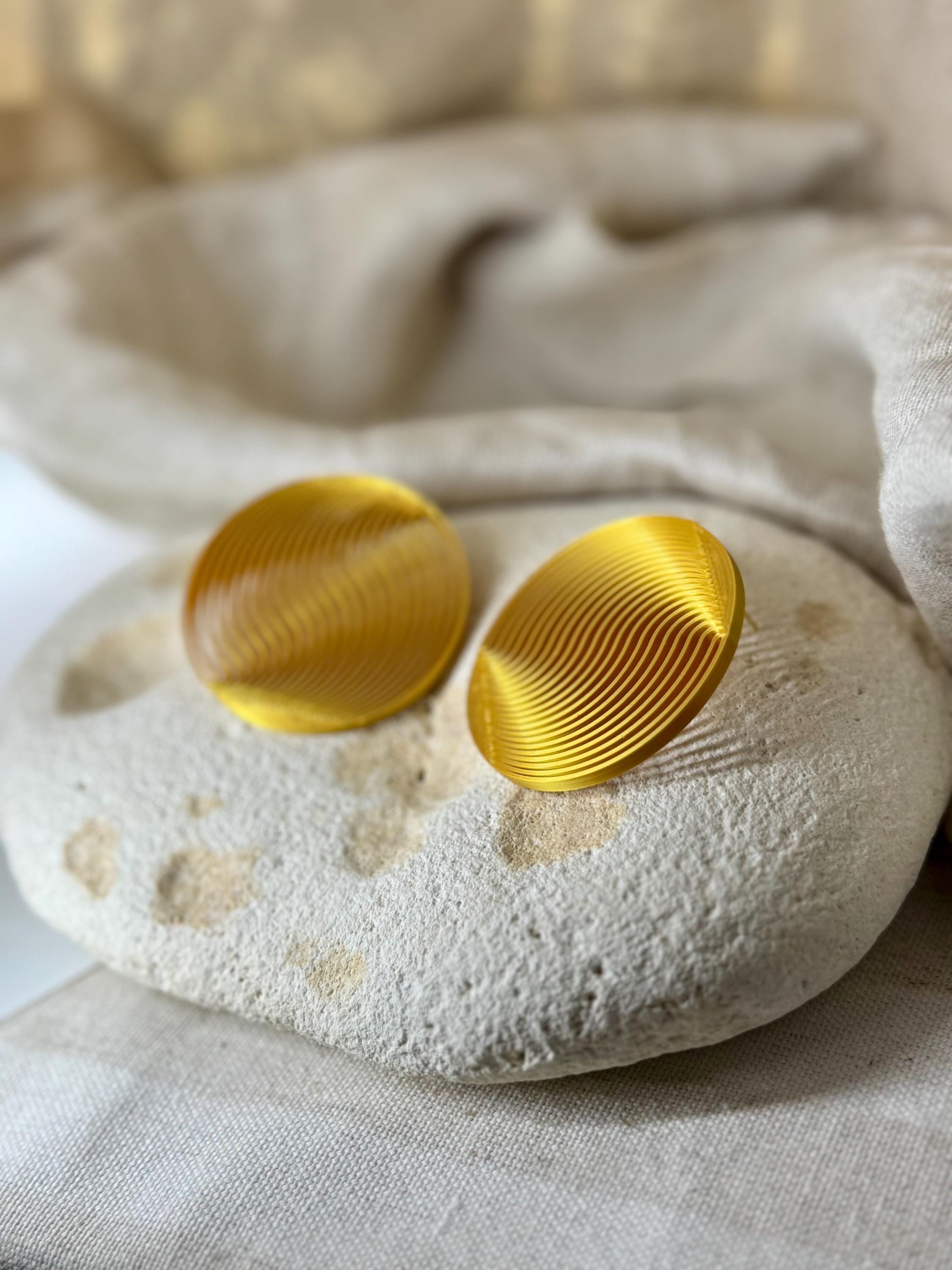  - sustainable bioplastic jewelry - Miette
