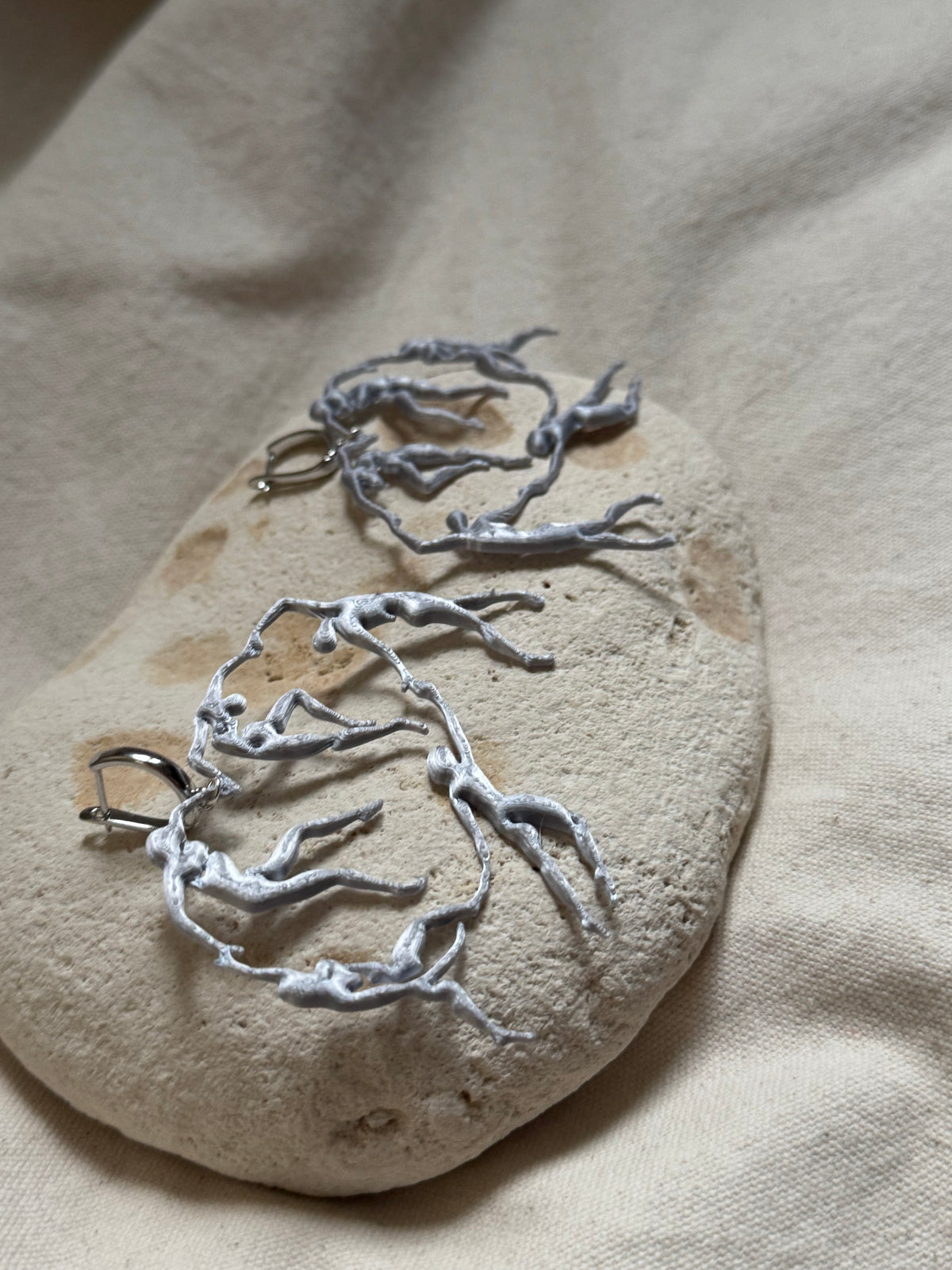 Matisse series earrings "The Dance"