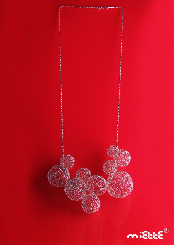  - sustainable bioplastic jewelry - Miette