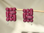 Boucles d'oreilles Brancusi Miette — grand format statement rouge cerise
