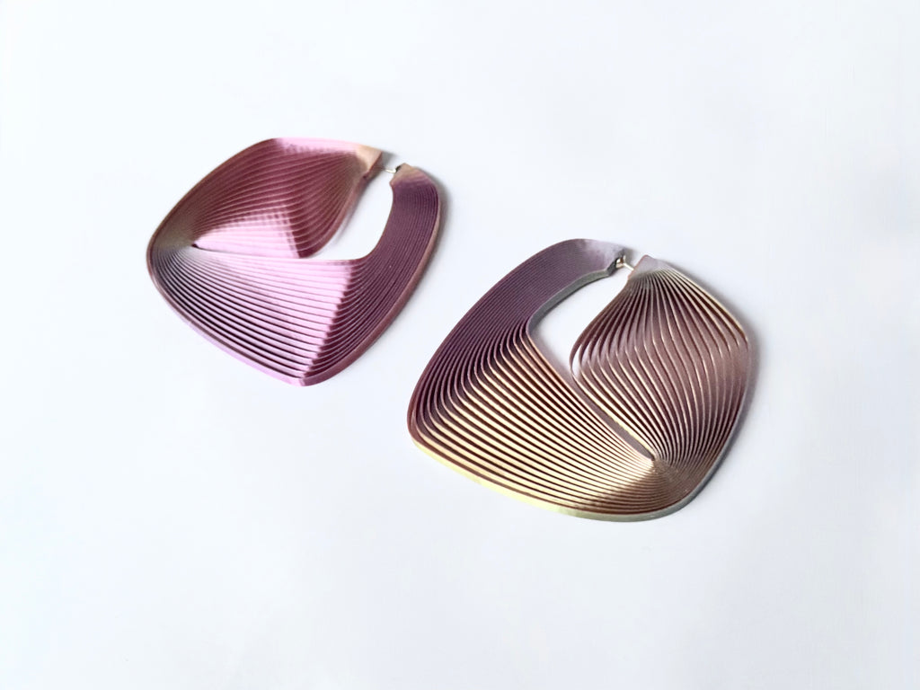 "Circonstances" Hoop Earrings