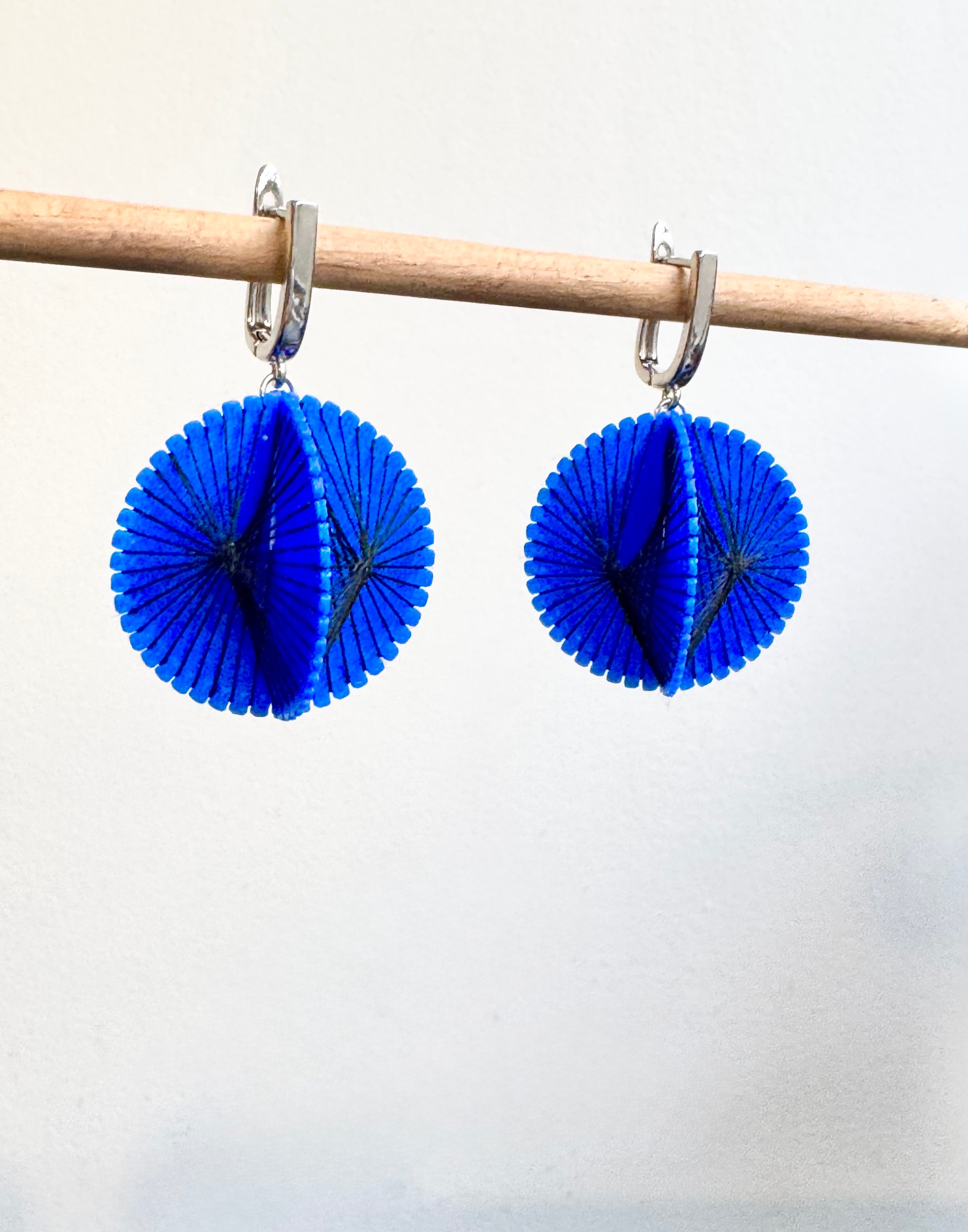  - sustainable bioplastic jewelry - Miette