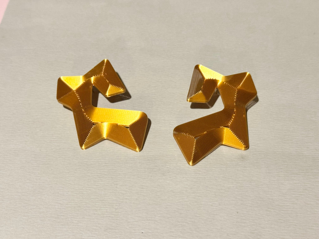 "Course" optical earrings