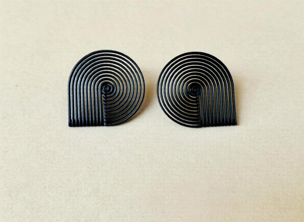 blackk Idees miette earrings linear