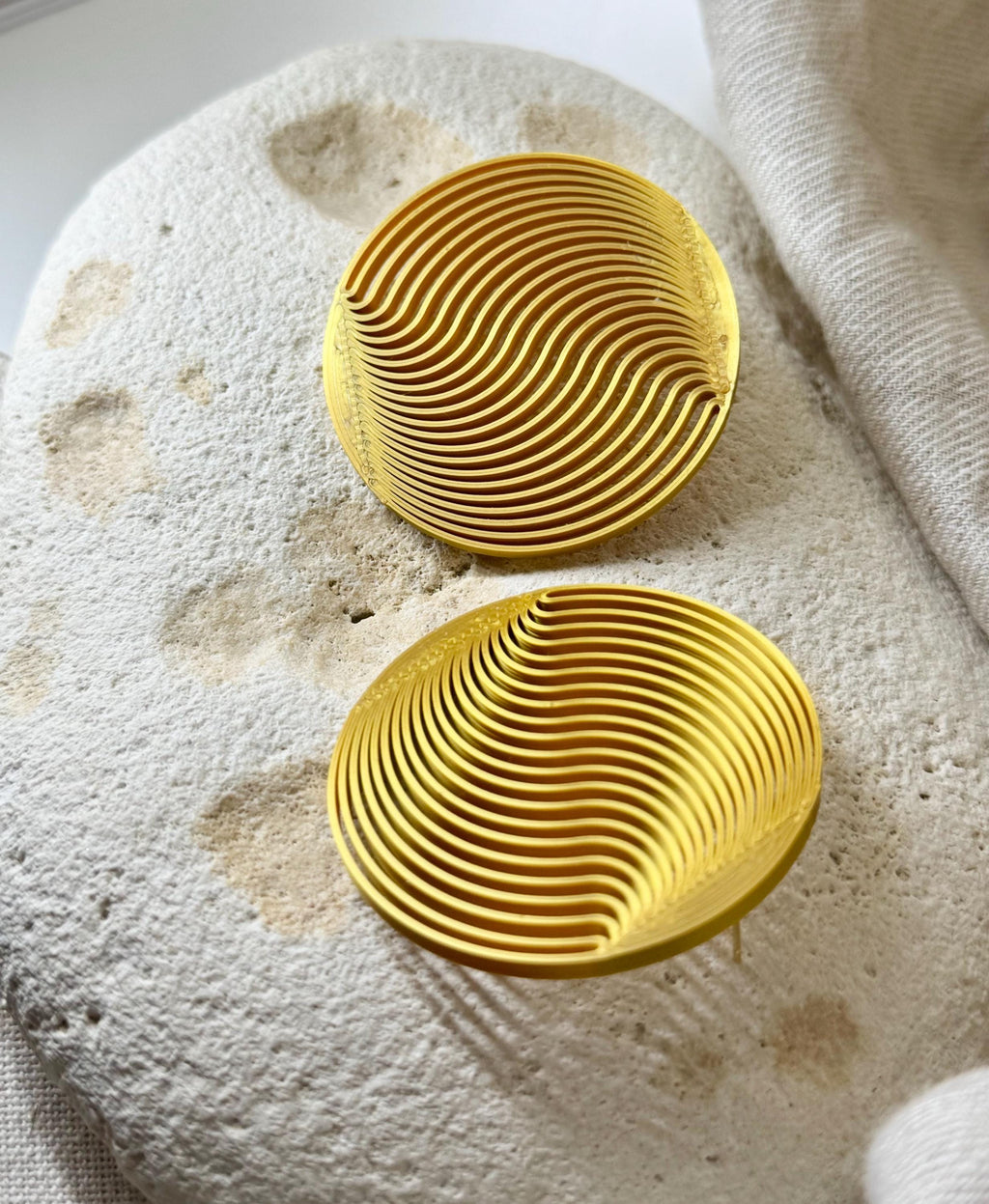  - sustainable bioplastic jewelry - Miette