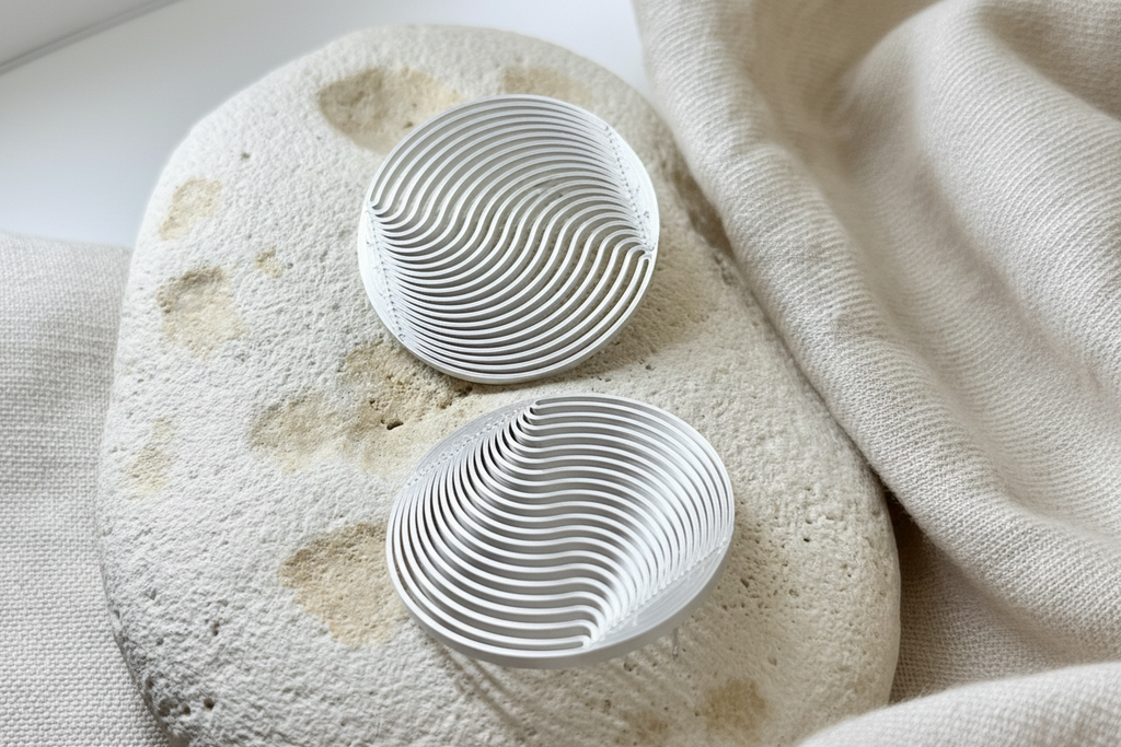  - sustainable bioplastic jewelry - Miette