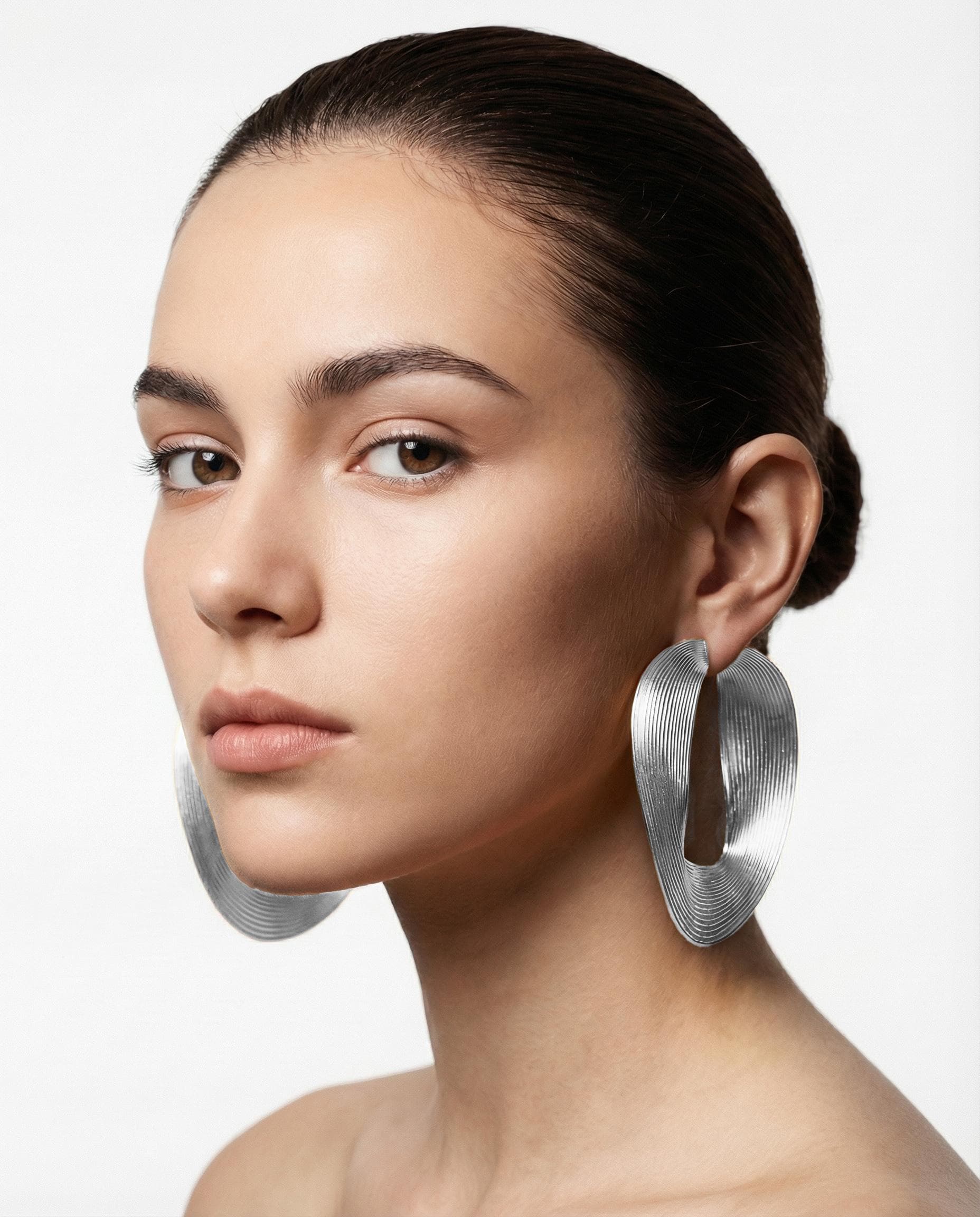  - sustainable bioplastic jewelry - Miette