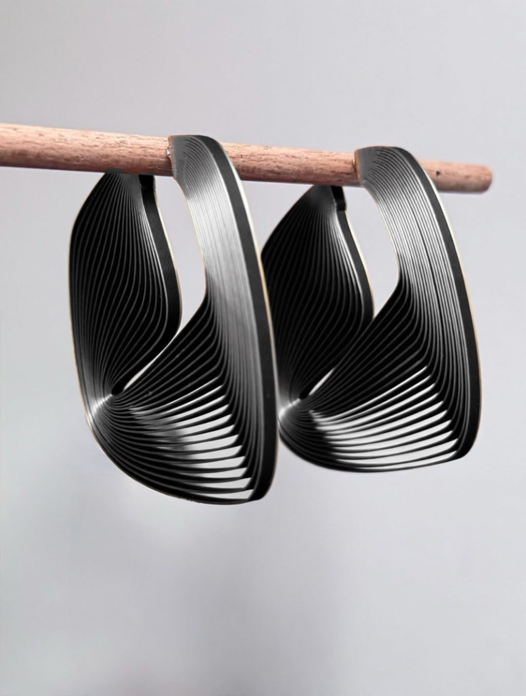 "Circonstances" Hoop Earrings