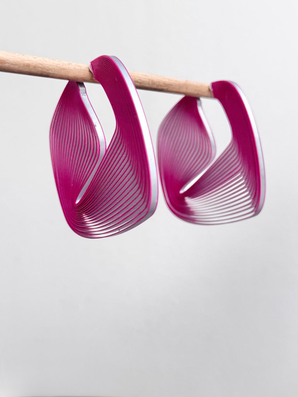"Circonstances" Hoop Earrings