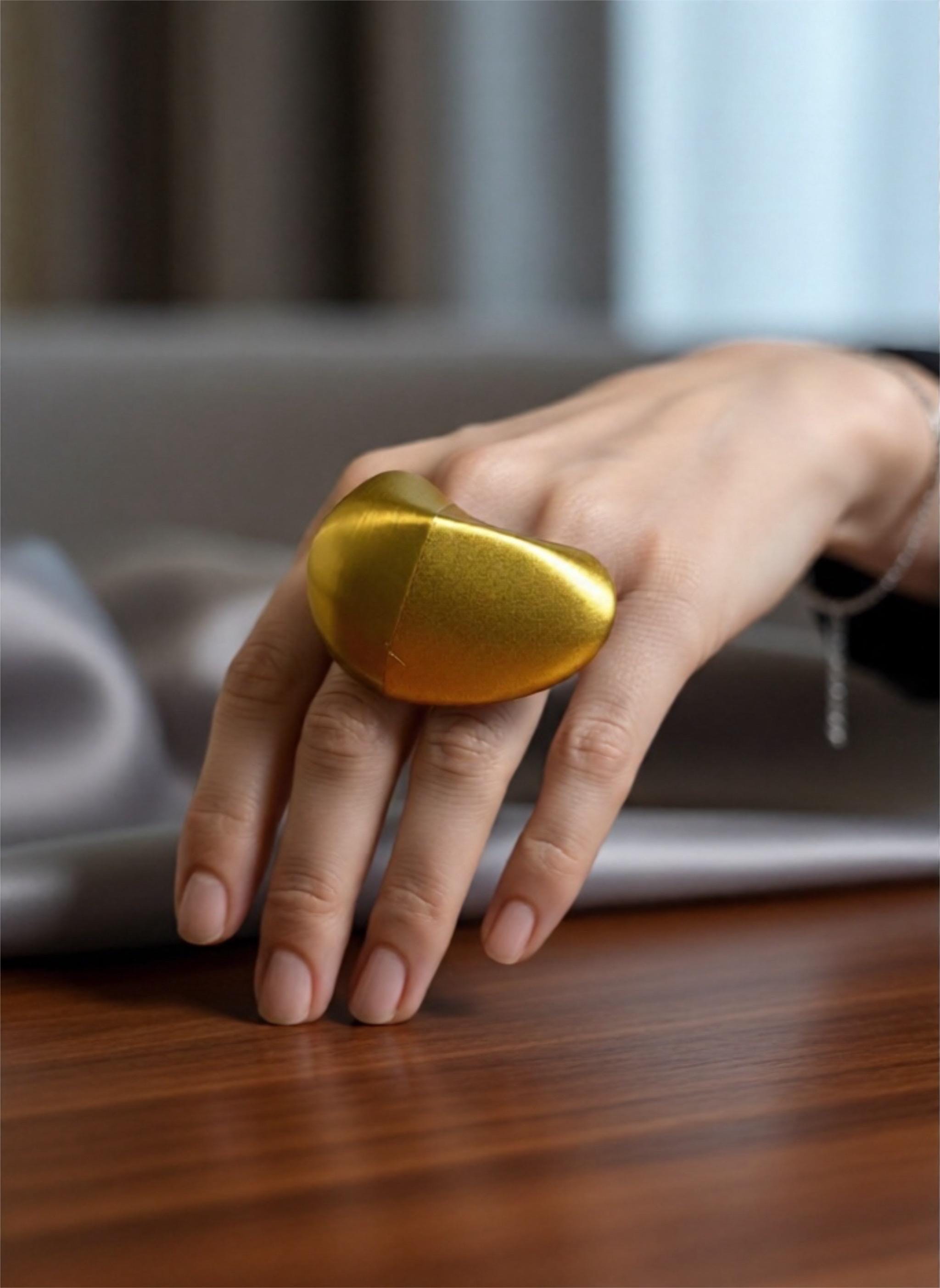  - sustainable bioplastic jewelry - Miette