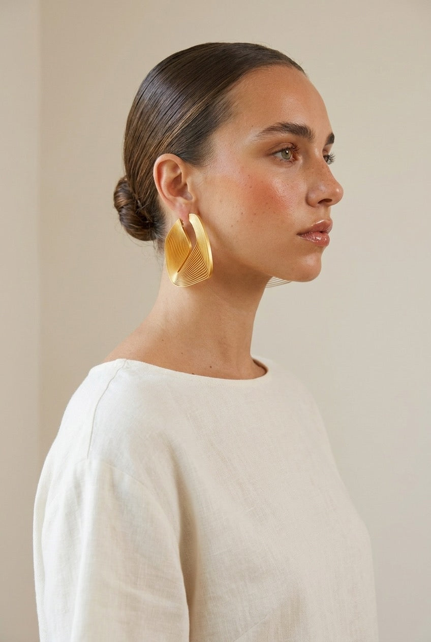 "Circonstances" Hoop Earrings