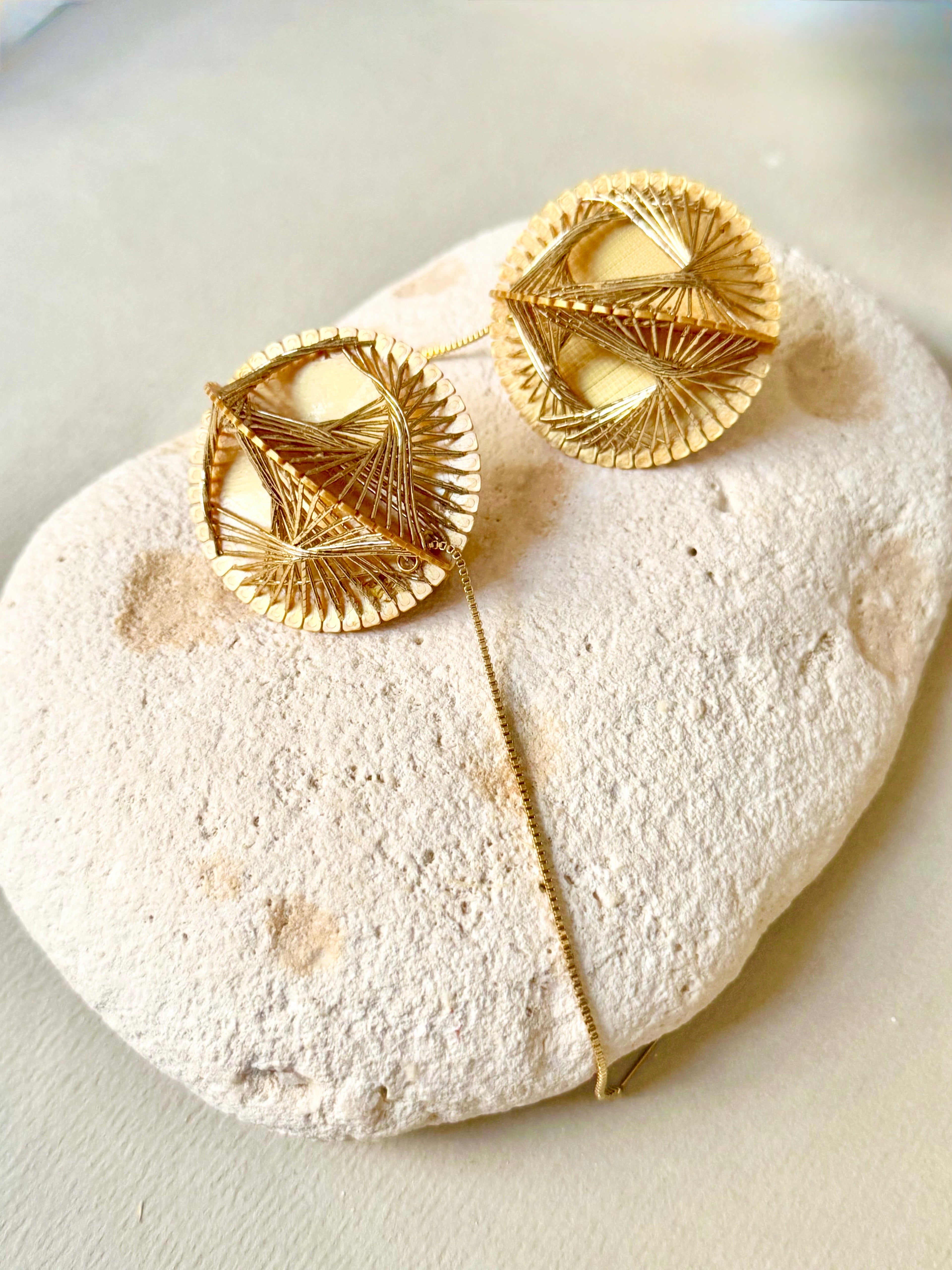  Original circular earrings in gold color with gold threads- sustainable bioplastic jewelry - Miette