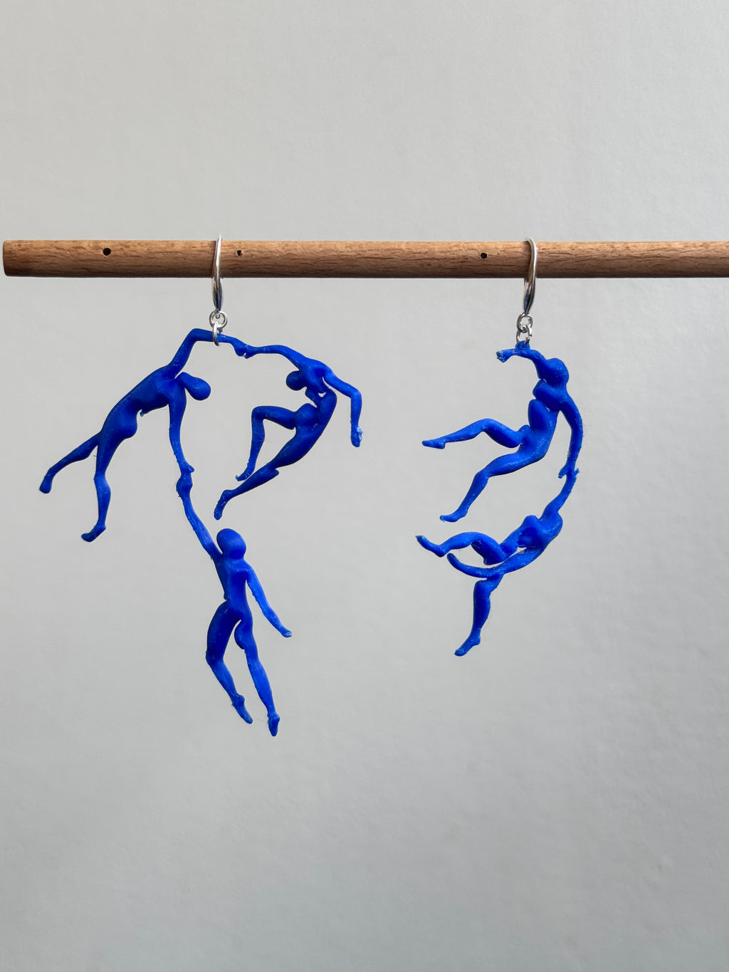 Matisse series earrings "The Dance"