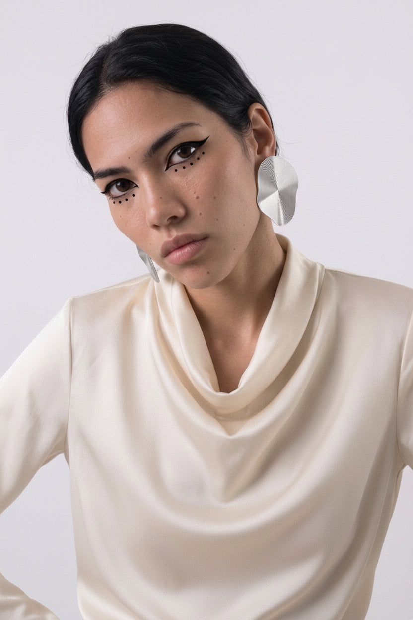 Big earrings silver linear design by Miette
