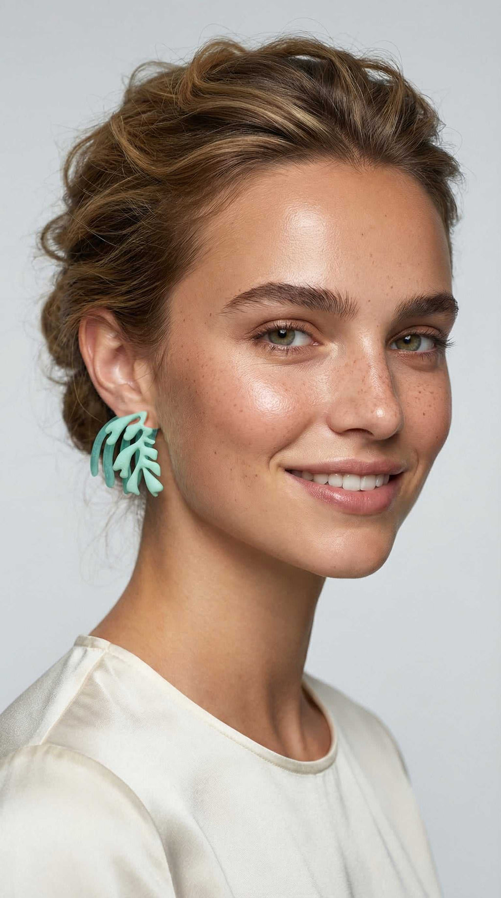  - sustainable bioplastic jewelry - Miette