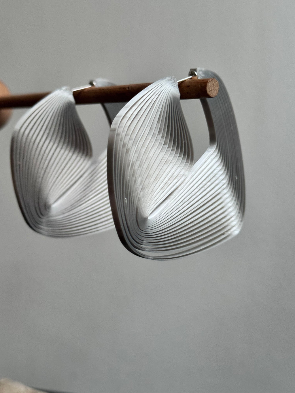 "Circonstances" Hoop Earrings
