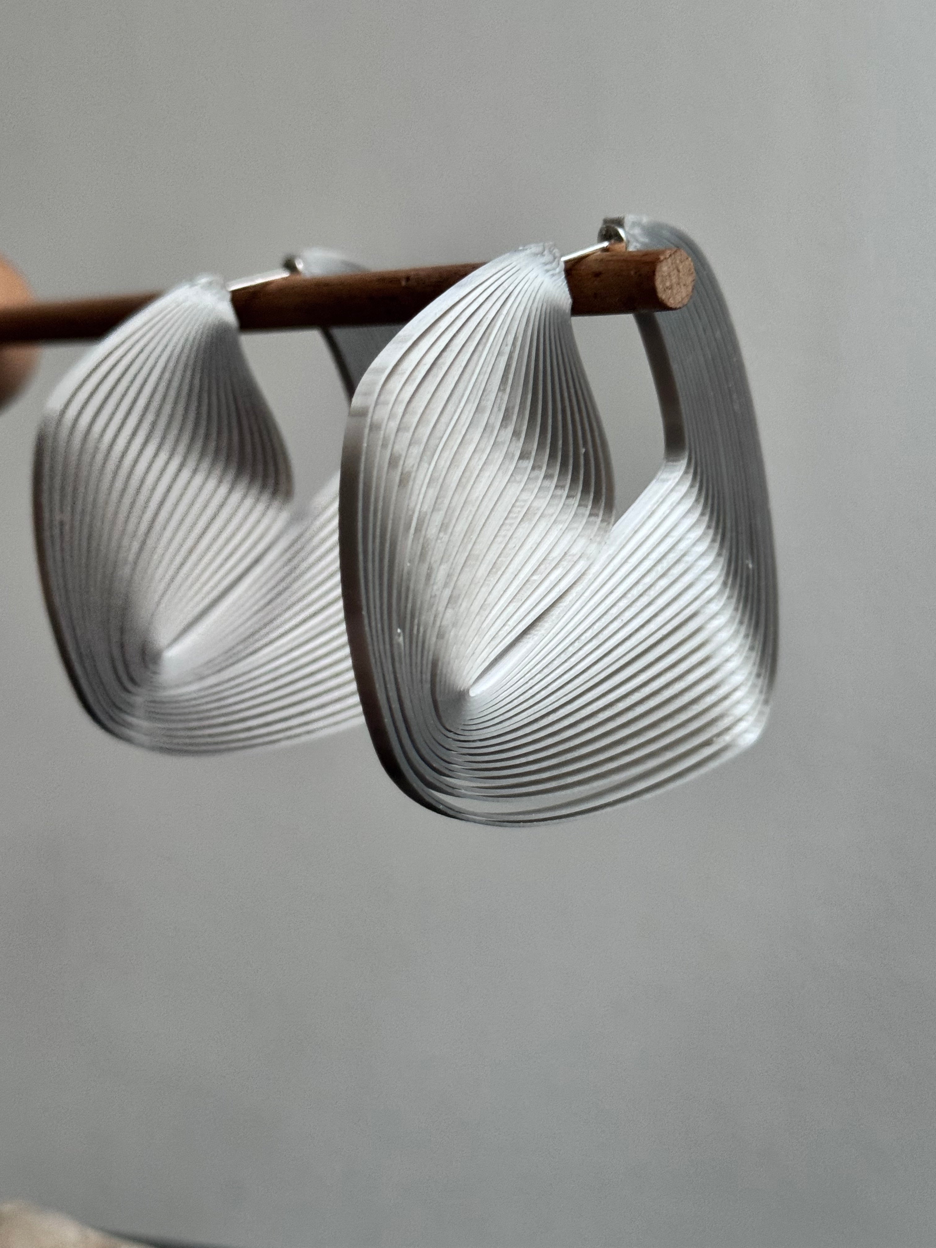 "Circonstances" Hoop Earrings