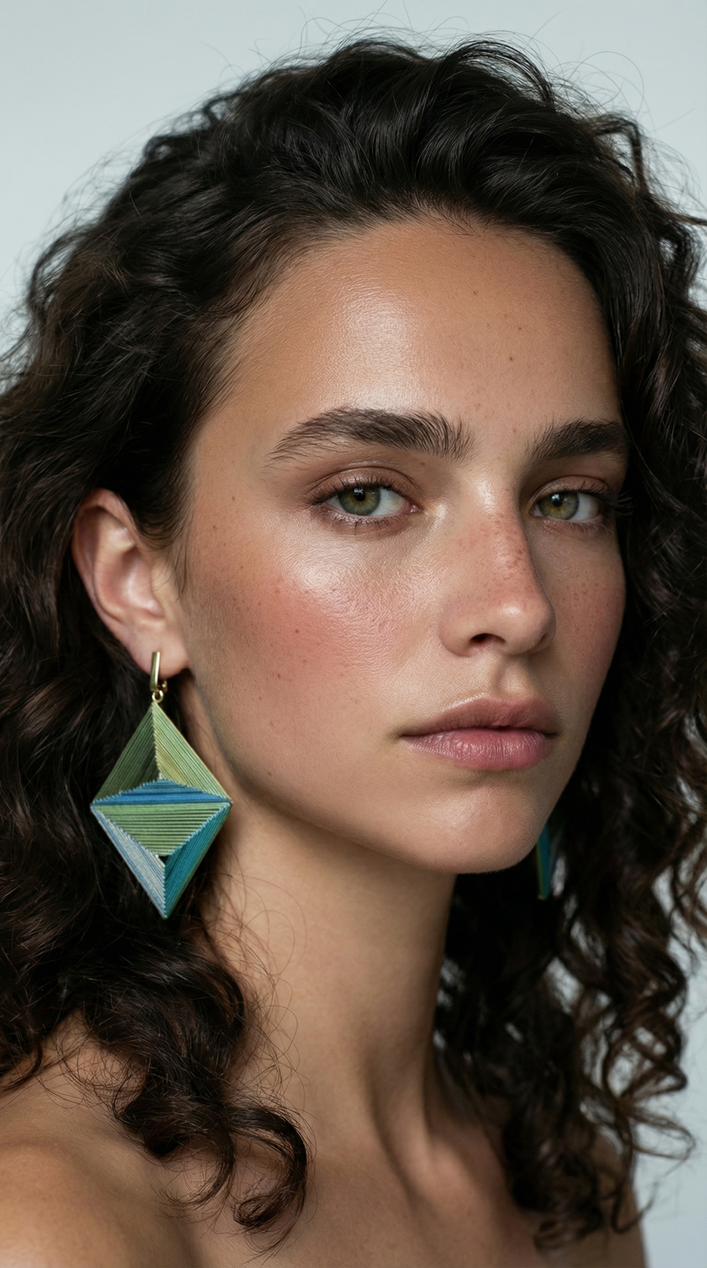  - sustainable bioplastic jewelry - Miette