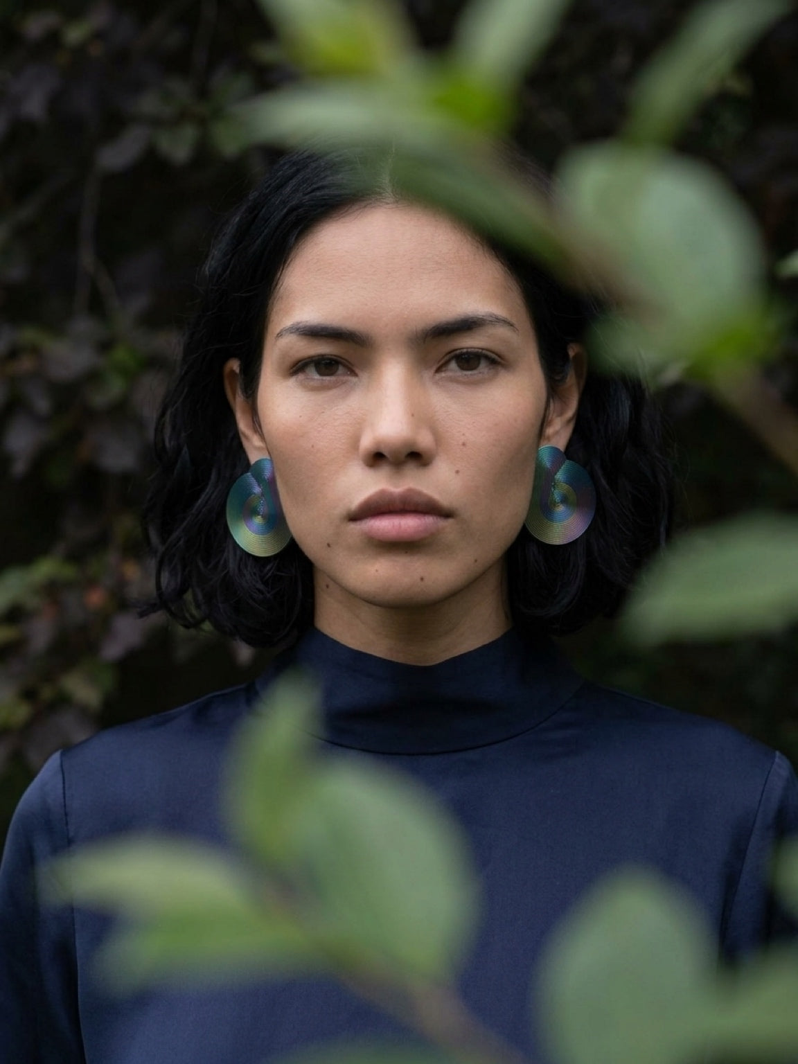 « Symbiose» – Boucles d'oreilles Irisées Graphiques