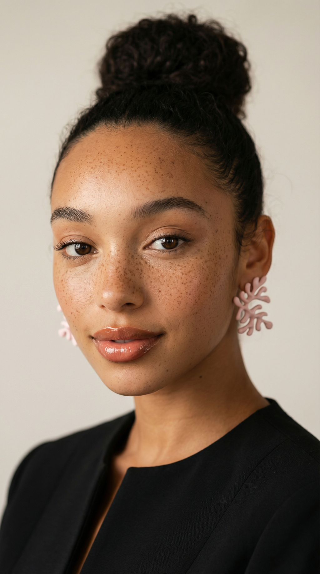  - sustainable bioplastic jewelry - Miette