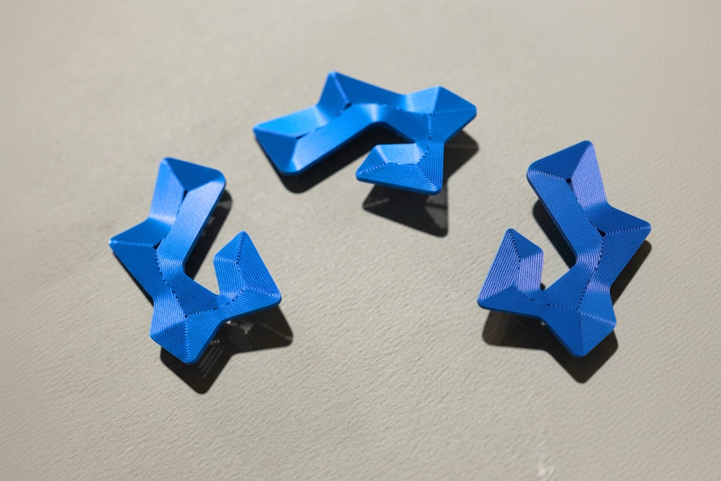 "Course" optical earrings