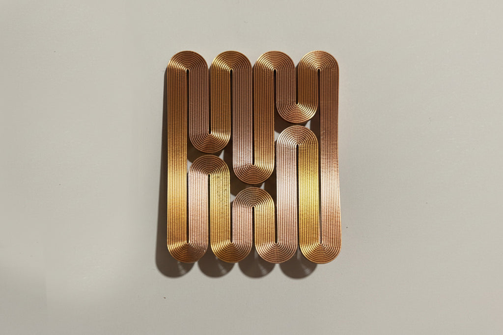 miette art earrings NENE linear gold color light weight iridescent