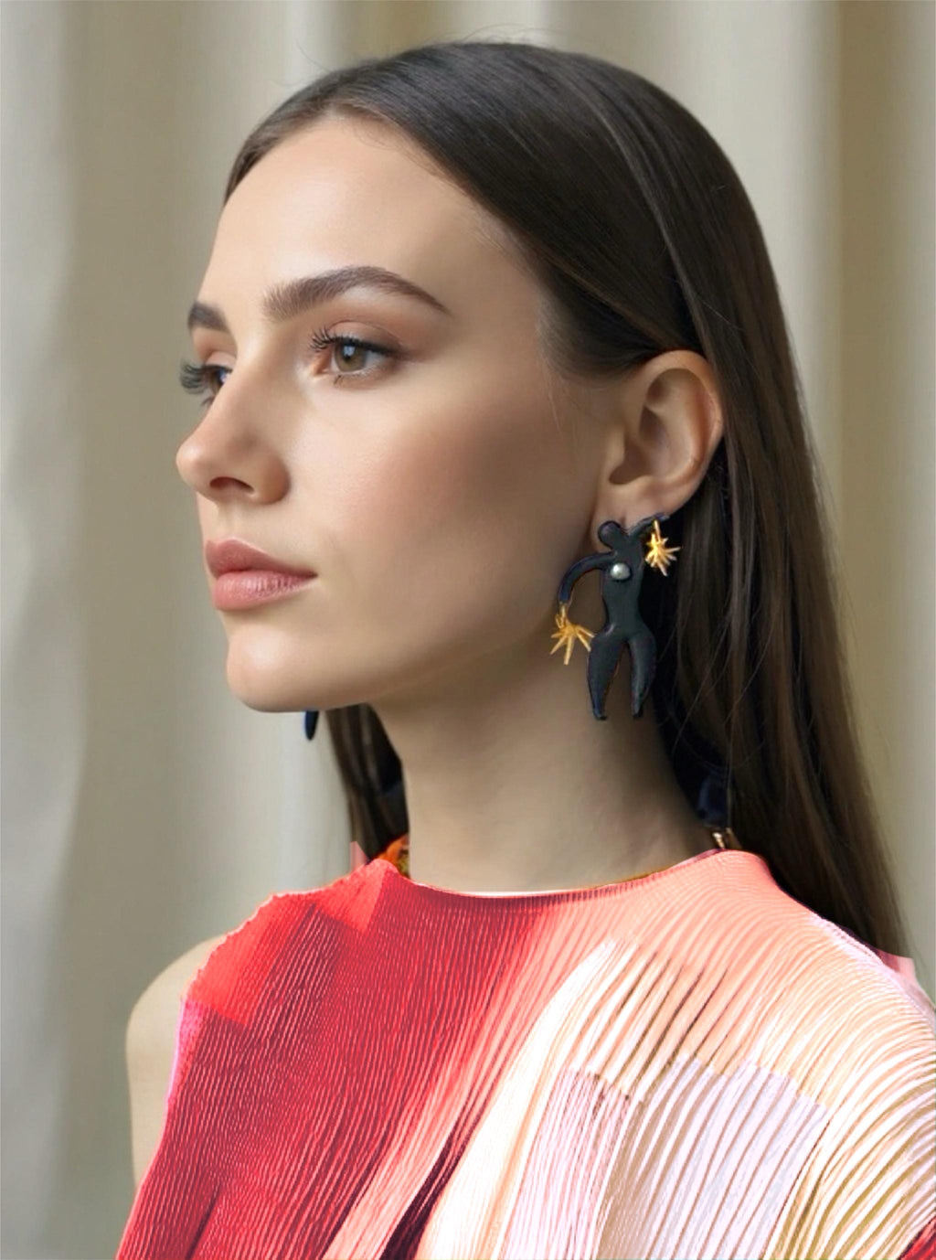  - sustainable bioplastic jewelry - Miette
