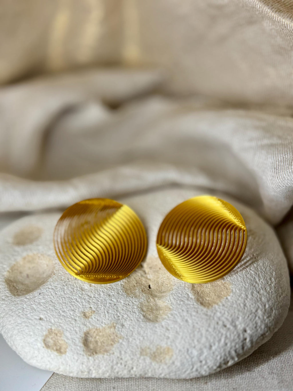  - sustainable bioplastic jewelry - Miette