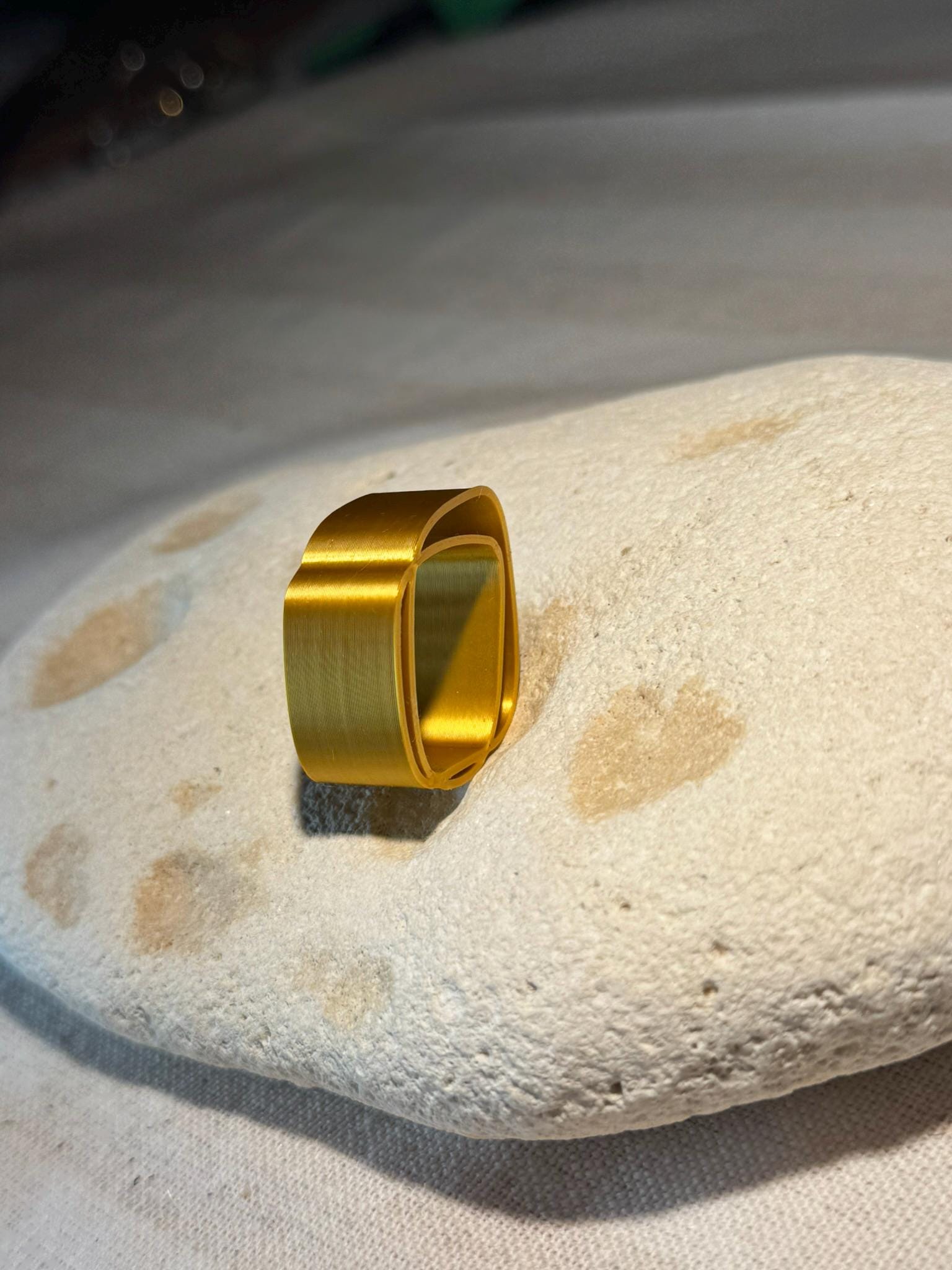  - sustainable bioplastic jewelry - Miette