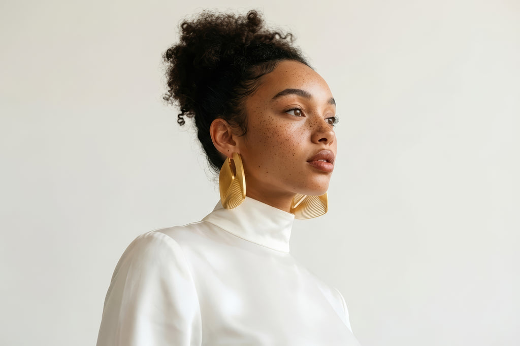 "Circonstances" Hoop Earrings