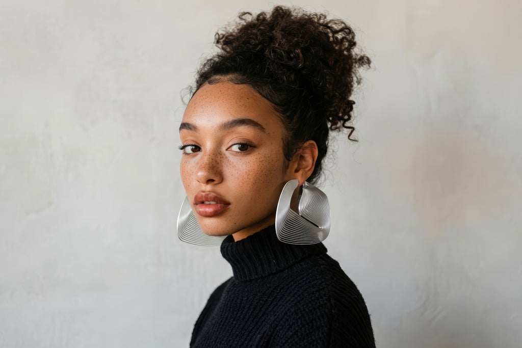 "Circonstances" Hoop Earrings