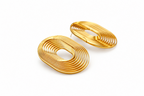 les boucles d'oreilles Capsule par miette en doré en bioplastique