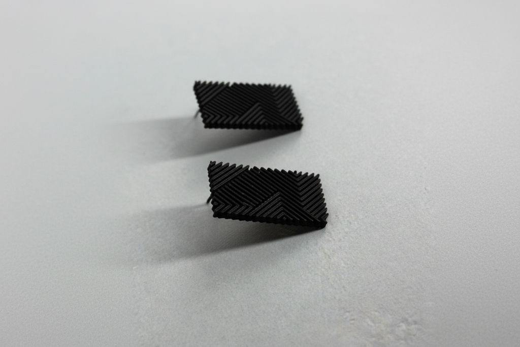  - sustainable bioplastic jewelry - Miette